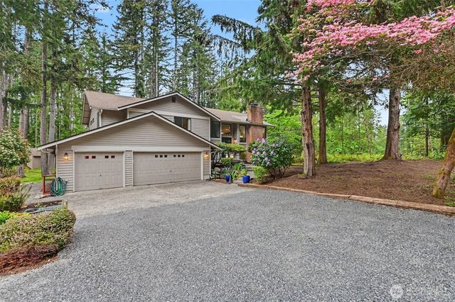 22934 SE 37th St, Sammamish, WA 98075