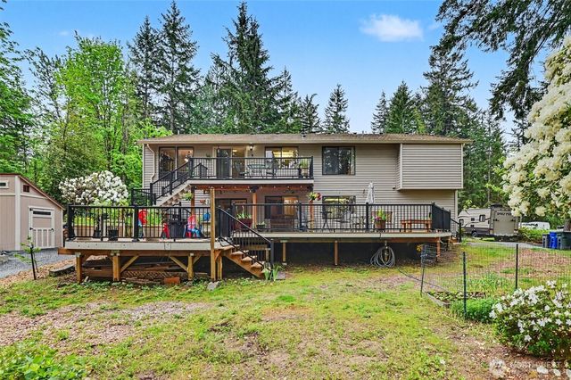 22934 SE 37th St, Sammamish, WA 98075