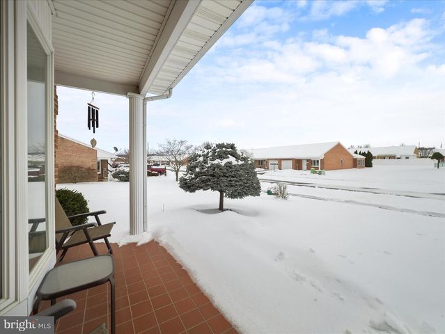 124 BUTTERCUP DR, Hagerstown, MD 21740