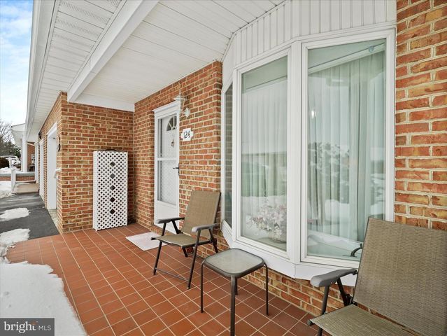 124 BUTTERCUP DR, Hagerstown, MD 21740