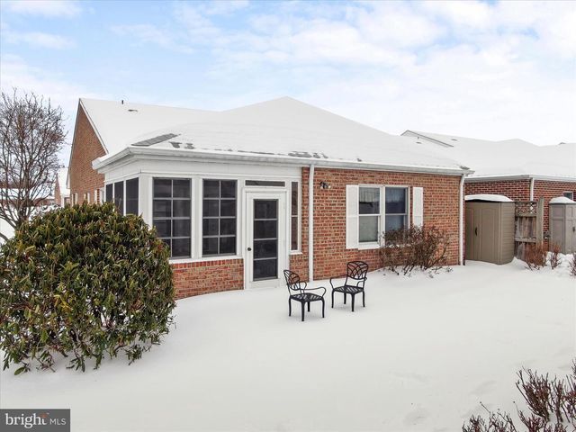 124 BUTTERCUP DR, Hagerstown, MD 21740