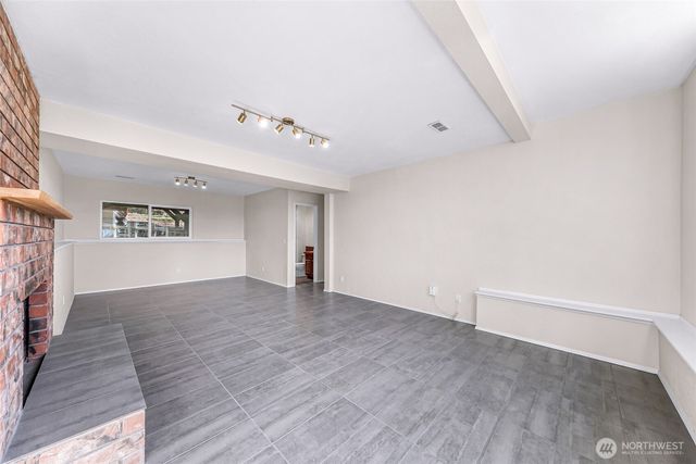 2832 St Clair, Bellingham, WA 98226