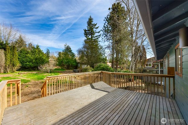 2832 St Clair, Bellingham, WA 98226