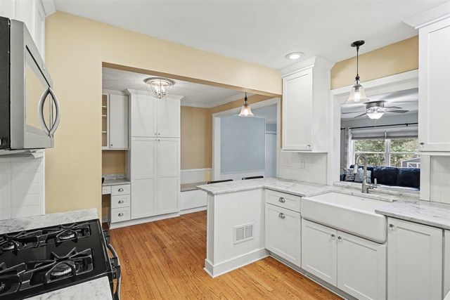 631 N Linden Street, Marshall, MI 49068