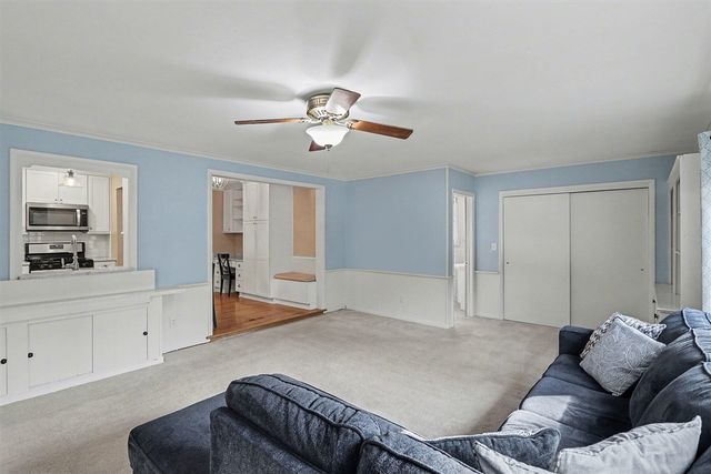 631 N Linden Street, Marshall, MI 49068