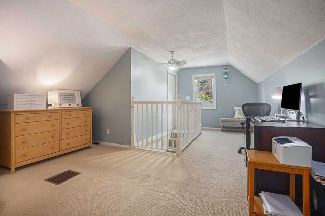 631 N Linden Street, Marshall, MI 49068