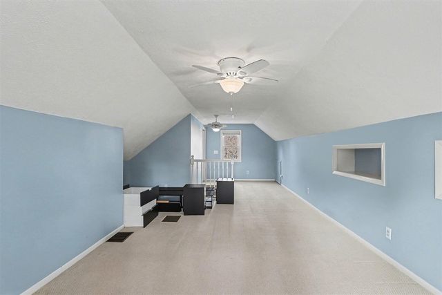 631 N Linden Street, Marshall, MI 49068