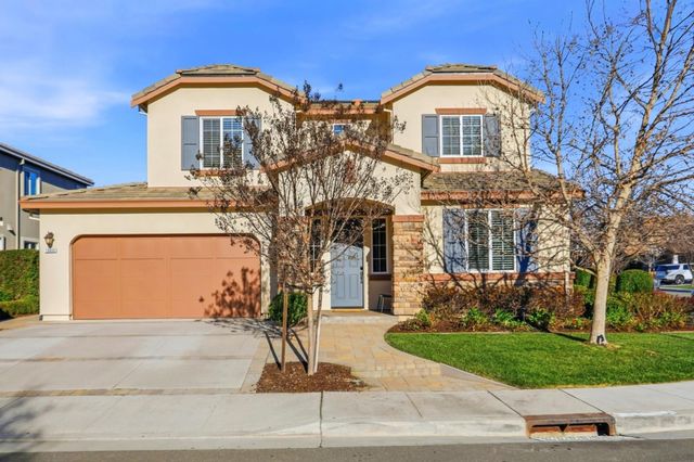 18800 Paprika Drive, Morgan Hill, CA 95037