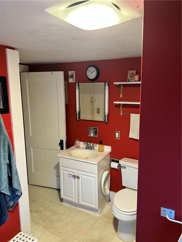 4 E Ridge Ave, Greenville Boro, PA 16125