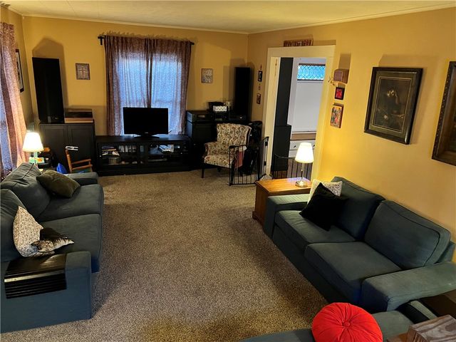 4 E Ridge Ave, Greenville Boro, PA 16125