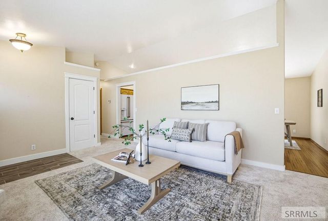 1184 Shadow Mountain Court, Idaho Falls, ID 83404
