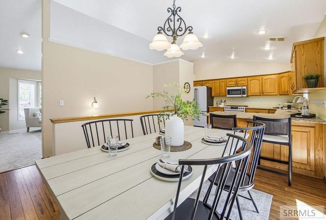 1184 Shadow Mountain Court, Idaho Falls, ID 83404