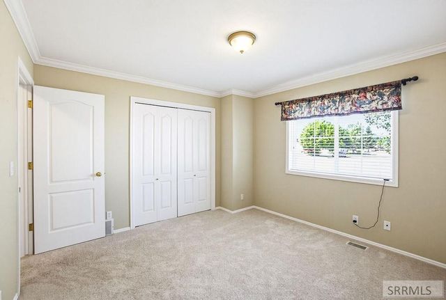 1184 Shadow Mountain Court, Idaho Falls, ID 83404