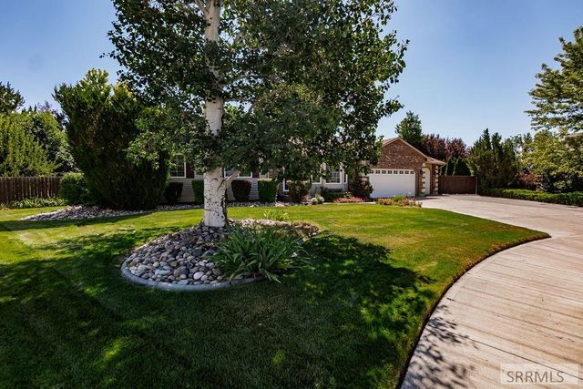1184 Shadow Mountain Court, Idaho Falls, ID 83404