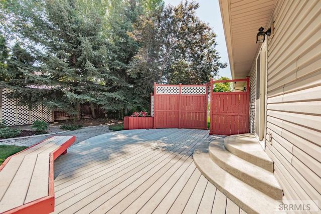 1184 Shadow Mountain Court, Idaho Falls, ID 83404