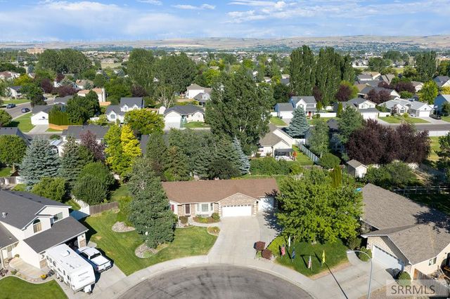 1184 Shadow Mountain Court, Idaho Falls, ID 83404