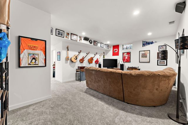 2656 Mariestad Drive, Valparaiso, IN 46385