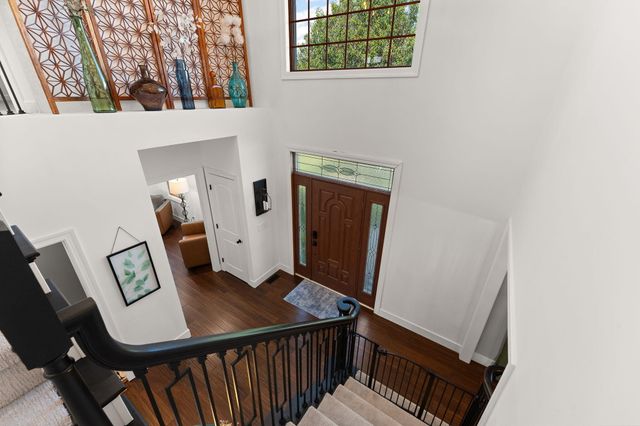 2656 Mariestad Drive, Valparaiso, IN 46385