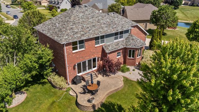 2656 Mariestad Drive, Valparaiso, IN 46385