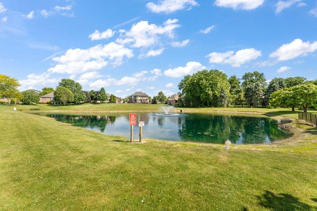 2656 Mariestad Drive, Valparaiso, IN 46385