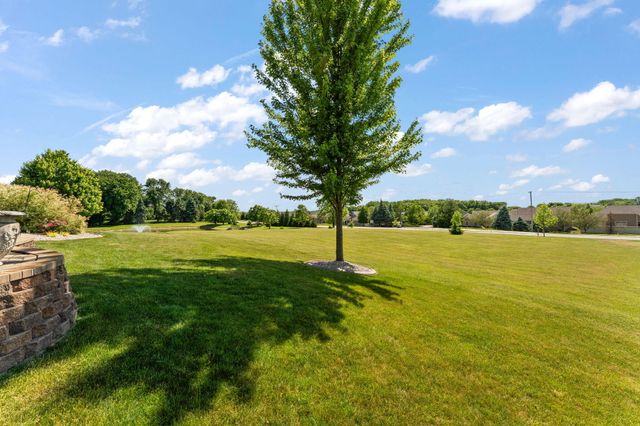 2656 Mariestad Drive, Valparaiso, IN 46385