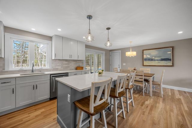 29 Timber Lane, East Dennis, MA 02641