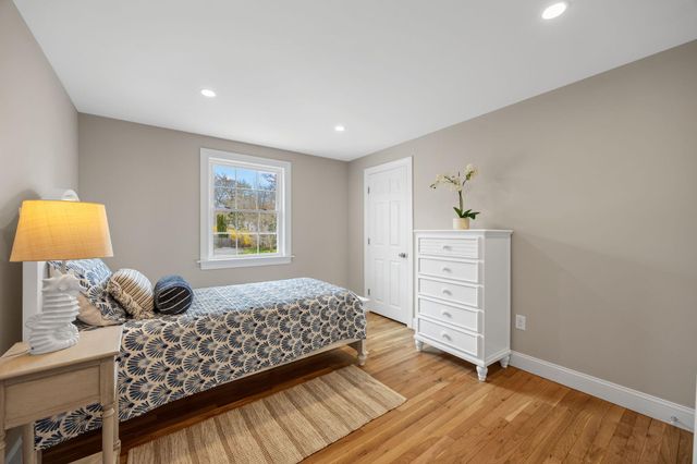 29 Timber Lane, East Dennis, MA 02641