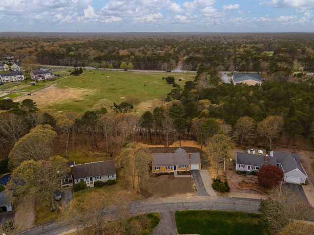 29 Timber Lane, East Dennis, MA 02641