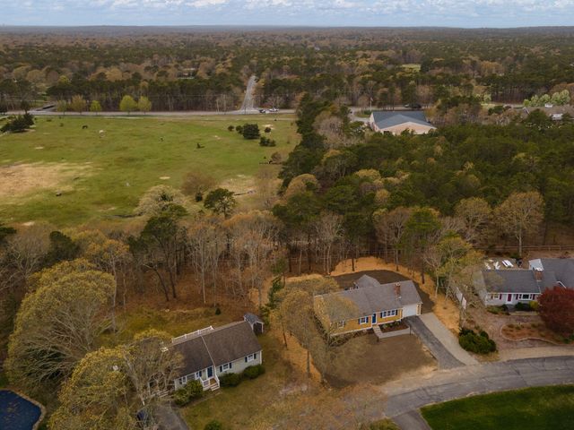 29 Timber Lane, East Dennis, MA 02641