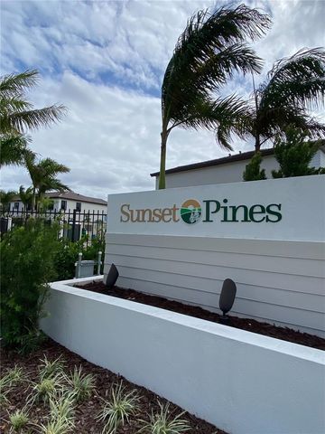 247 SW 159th Pl, Pembroke Pines, FL 33027