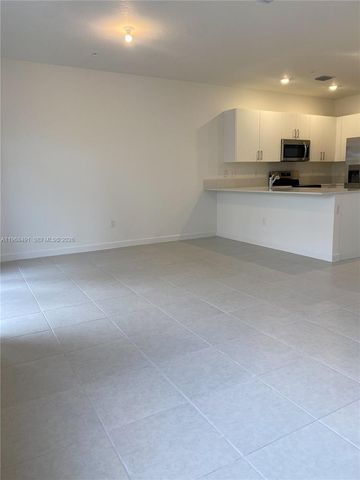 247 SW 159th Pl, Pembroke Pines, FL 33027