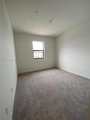 247 SW 159th Pl, Pembroke Pines, FL 33027