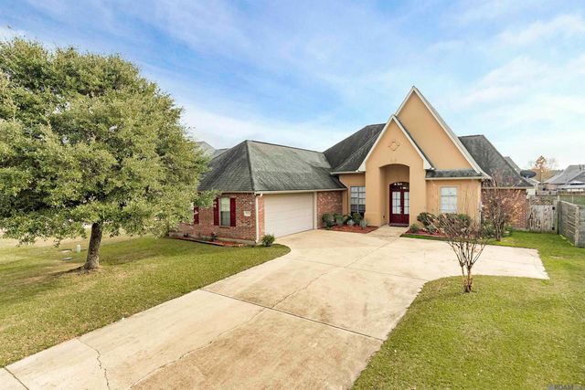 11336 Meadow View Dr, Denham Springs, LA 70726