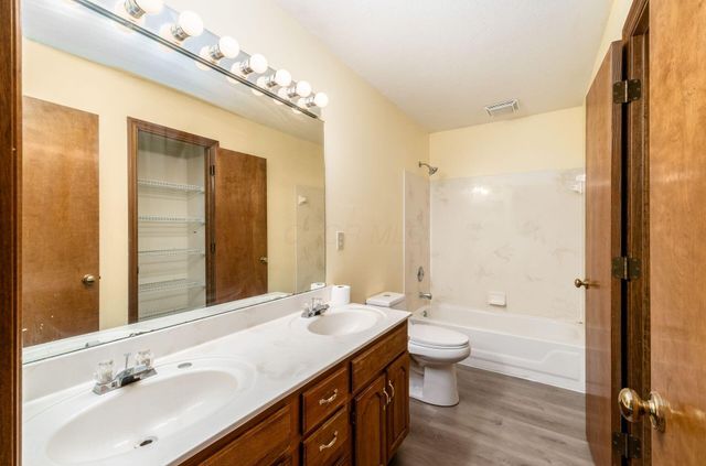 947 Cuthbert Court, Reynoldsburg, OH 43068