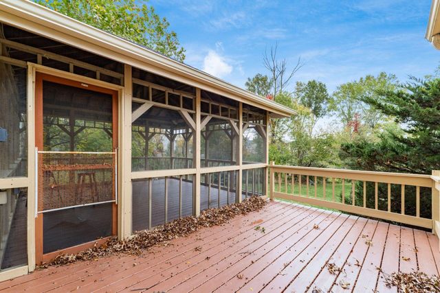 947 Cuthbert Court, Reynoldsburg, OH 43068