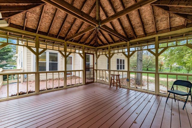 947 Cuthbert Court, Reynoldsburg, OH 43068