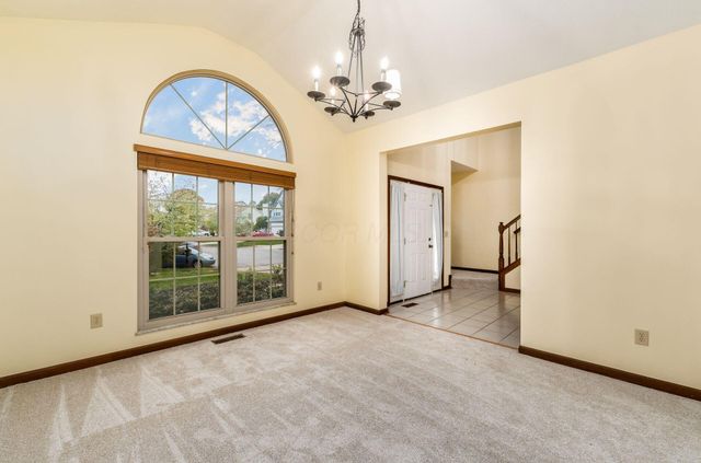 947 Cuthbert Court, Reynoldsburg, OH 43068