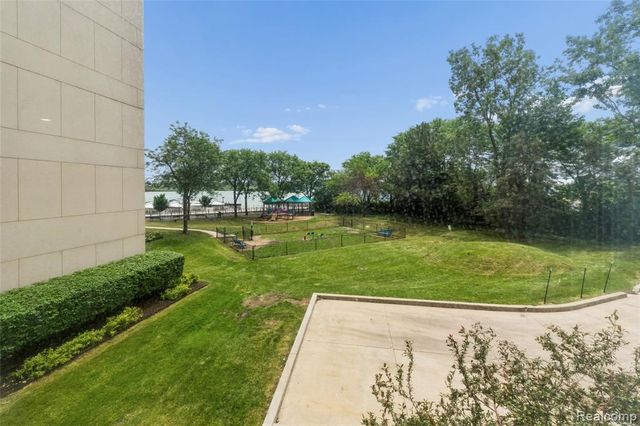 1001 W Jefferson Avenue 2a, Detroit, MI 48226