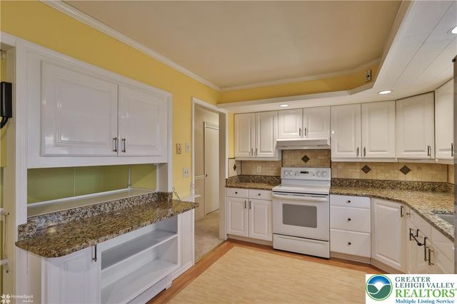 2460 Old Post Road, North Whitehall Twp, PA 18037