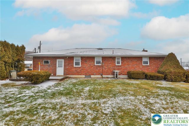 2460 Old Post Road, North Whitehall Twp, PA 18037