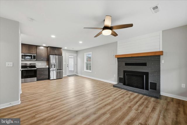 217 MYRTLE AVE, Winchester, VA 22601