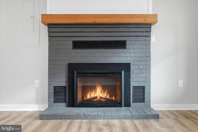 217 MYRTLE AVE, Winchester, VA 22601