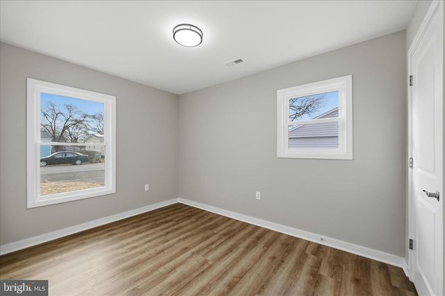 217 MYRTLE AVE, Winchester, VA 22601