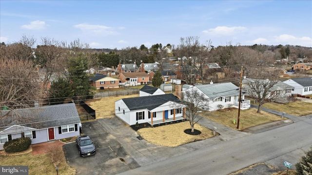 217 MYRTLE AVE, Winchester, VA 22601