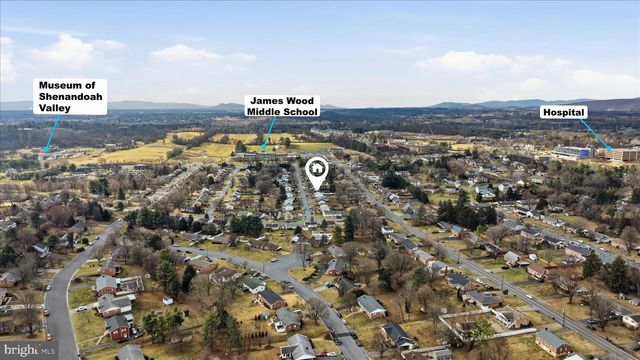 217 MYRTLE AVE, Winchester, VA 22601