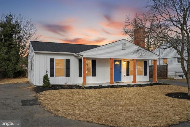 217 MYRTLE AVE, Winchester, VA 22601