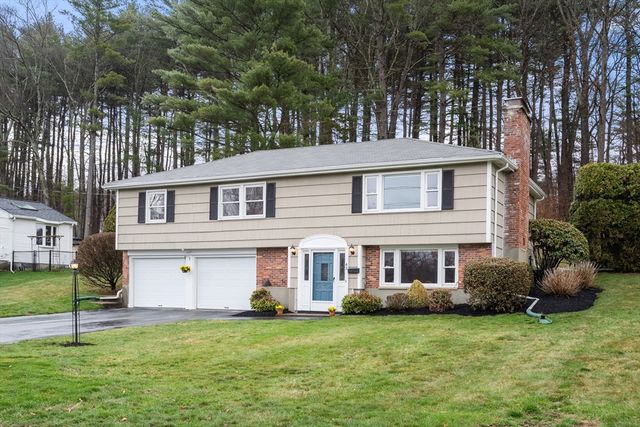 43 Lanewood Ave, Framingham, MA 01701