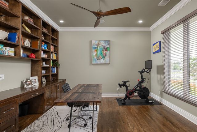 4415 E Mint Boulevard, Fayetteville, AR 72703