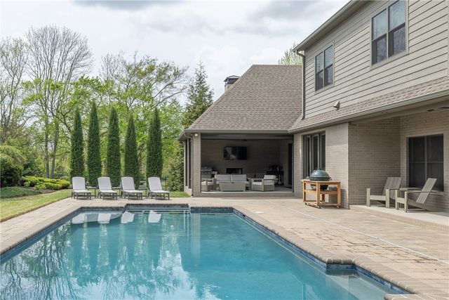 4415 E Mint Boulevard, Fayetteville, AR 72703