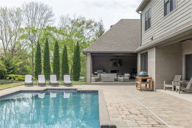 4415 E Mint Boulevard, Fayetteville, AR 72703